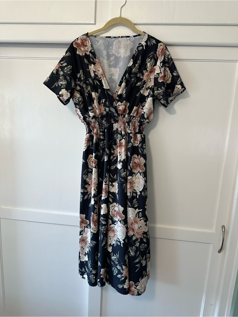 Floral V-Neck Midi Dress in Black and Blush